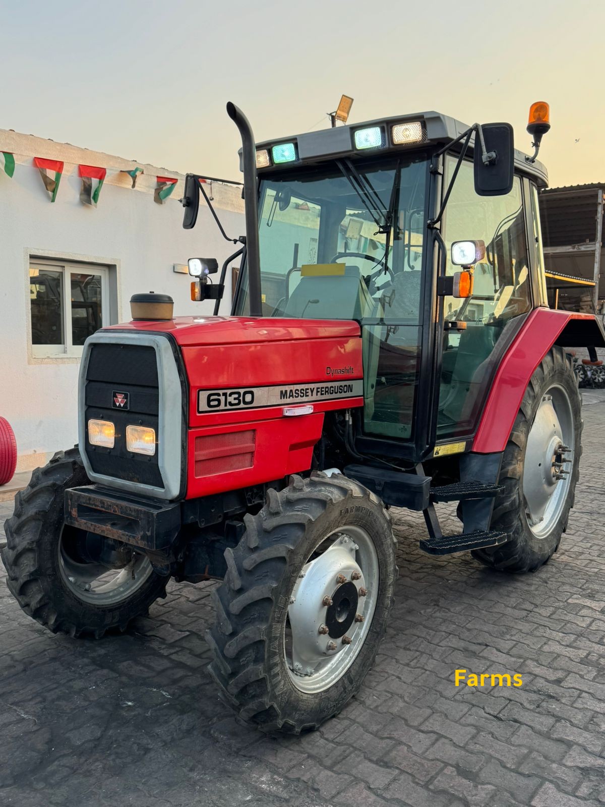 جرار ماسي فيرغسون 6130 من الجرارات القوية وال